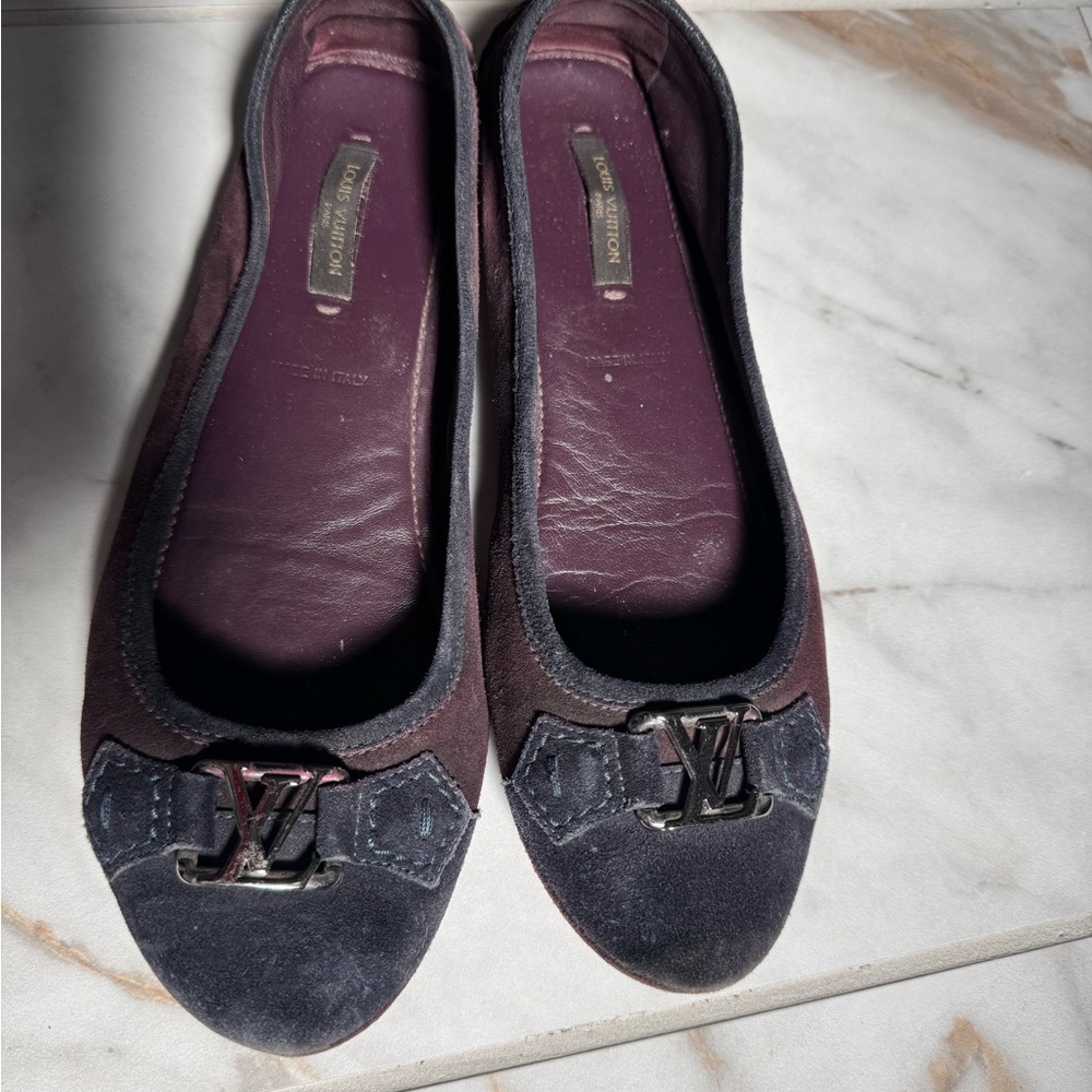 Louis Vuitton Women's Purple and Black Flats